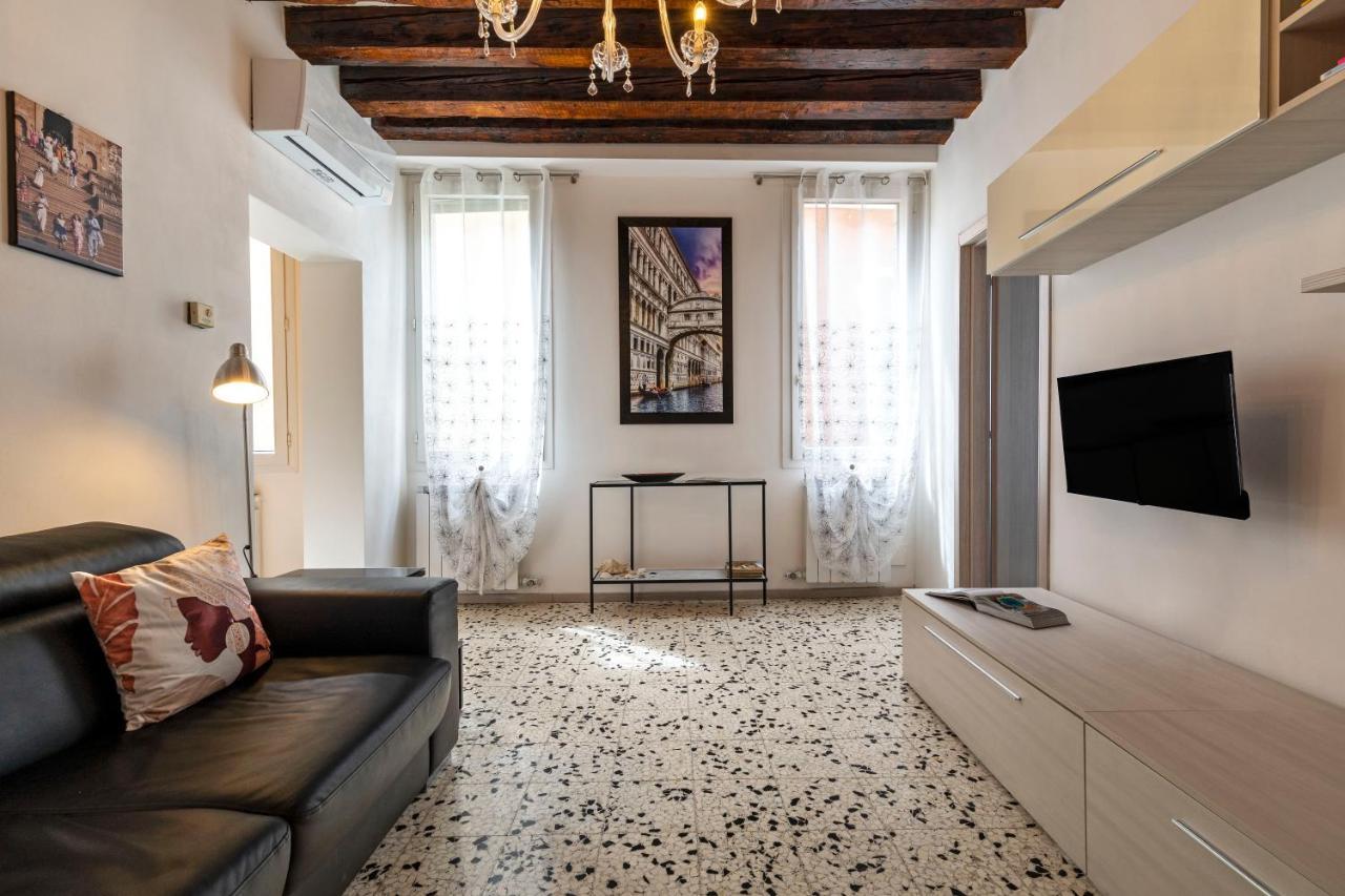 Ponte Squero Flat M0270423226 Appartement Venetië Buitenkant foto