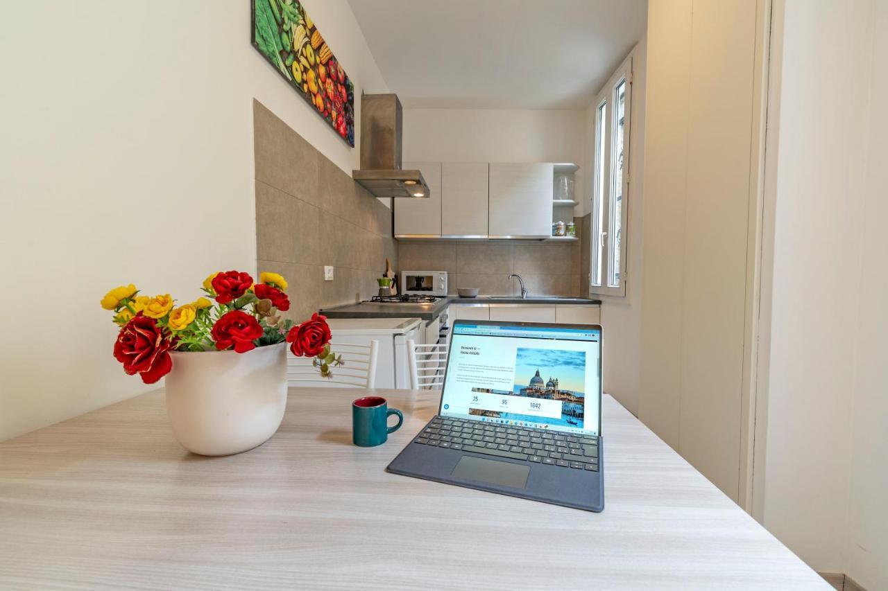 Ponte Squero Flat M0270423226 Appartement Venetië Buitenkant foto